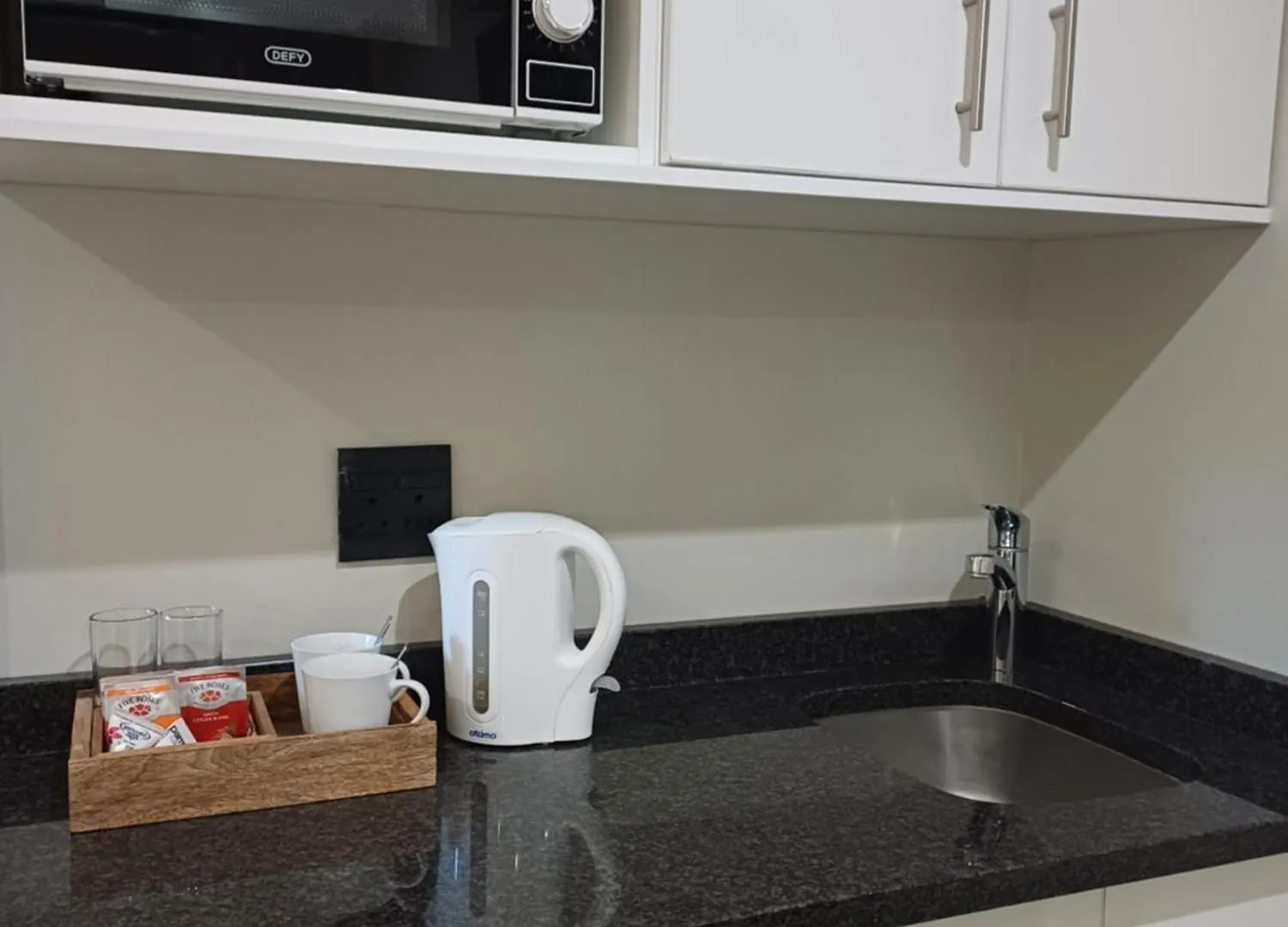 Loddey`s Guest House Strand 3*,  Afrique du Sud