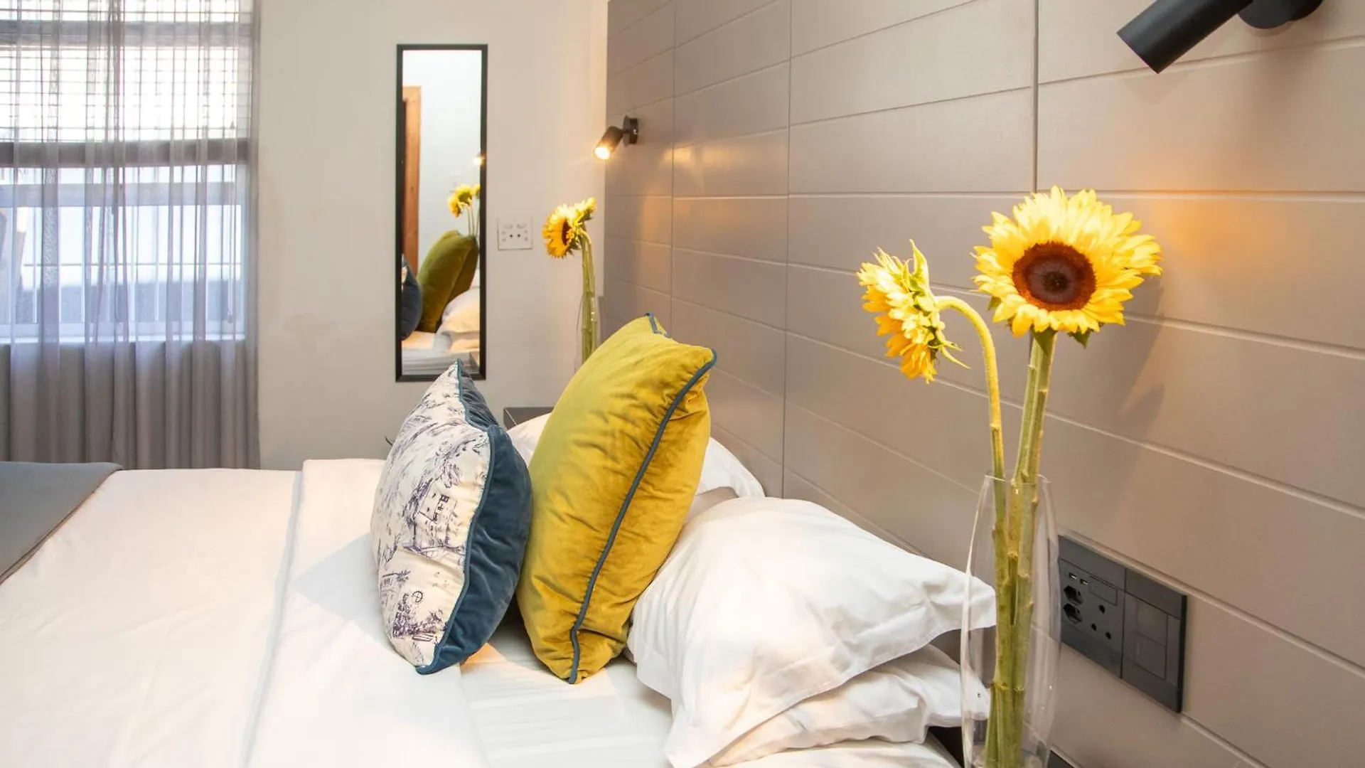 ***  Loddey'S Guest House - By Beach Collection South Africa