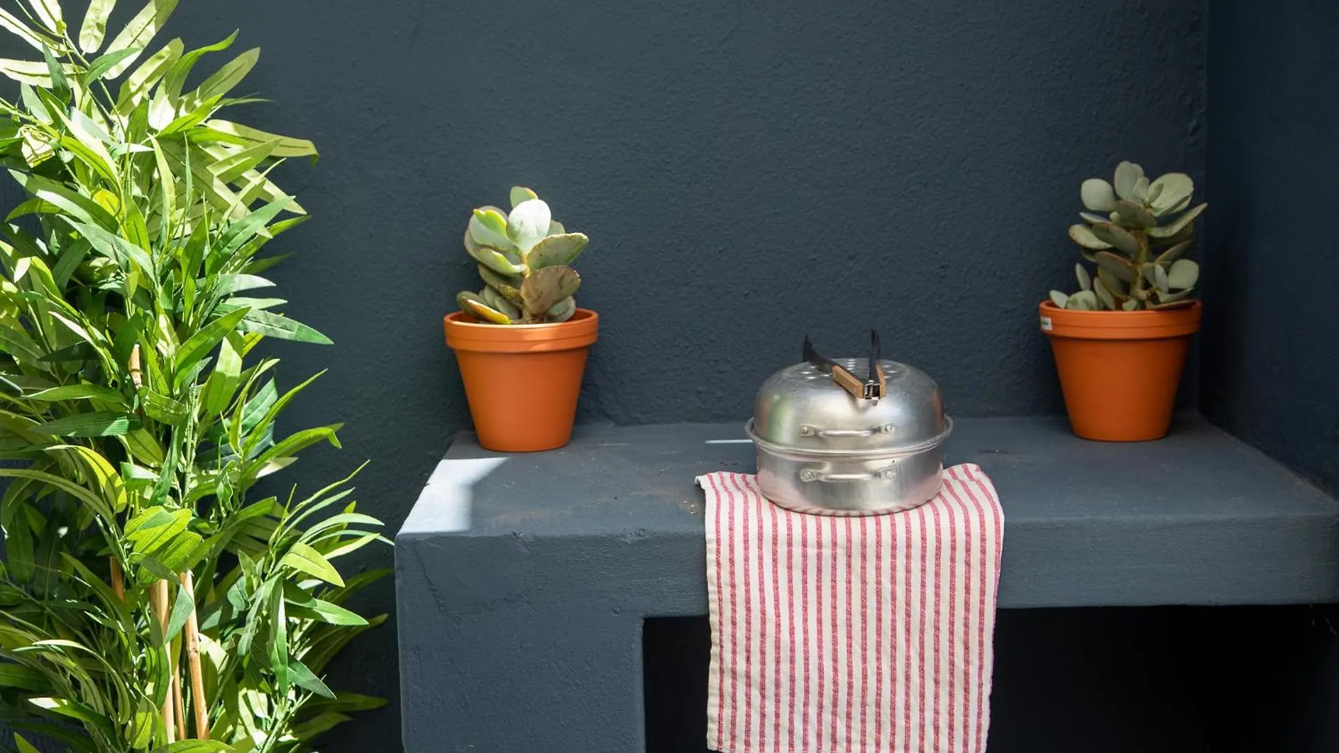 Loddey'S Guest House - By Beach Collection