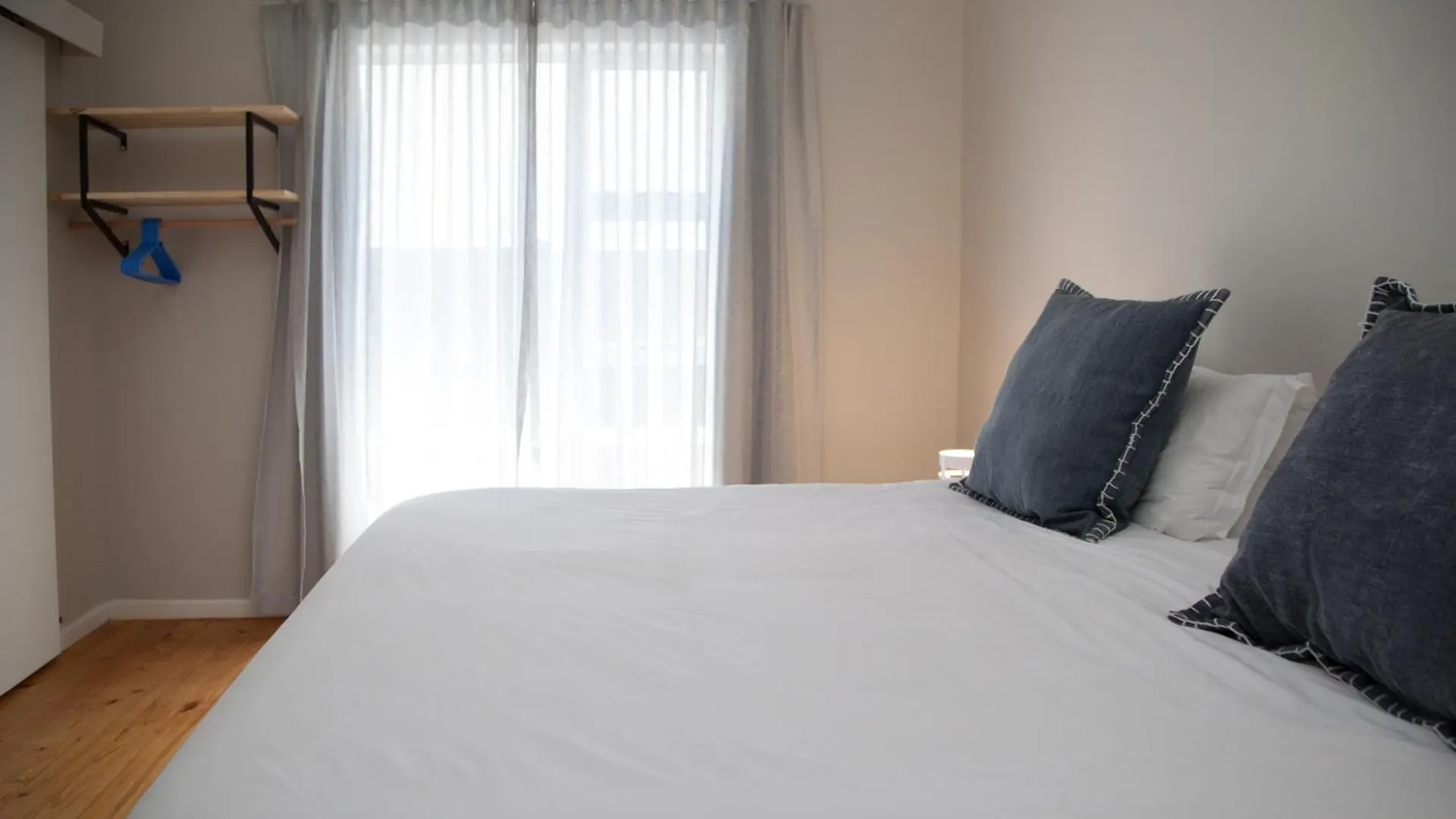 Loddey'S Guest House - By Beach Collection  Strand
